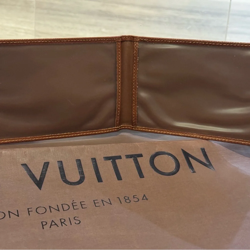 VINTAGE Louis Vuitton Taiga ID / Photo / Card Holder Brown Leather Wallet EUC